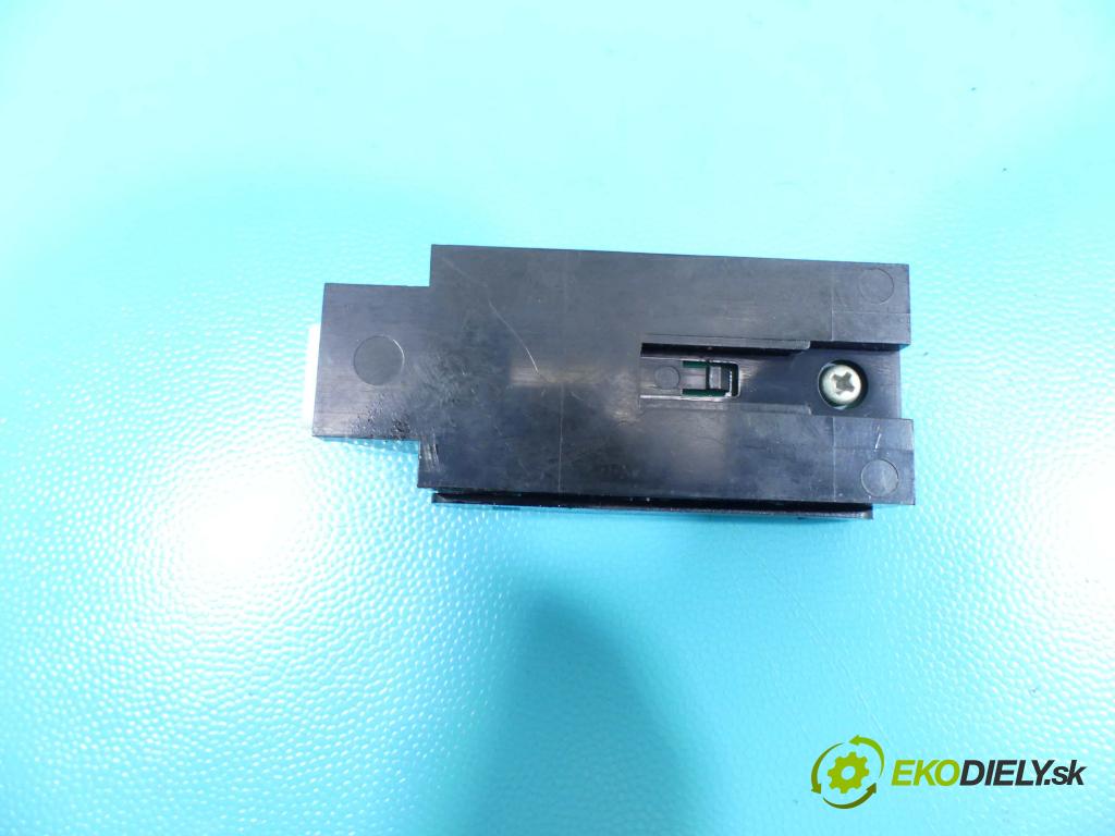 Toyota Estima III 2006-2019 2.4 vvti 170 HP automatic 125 kW 2399 cm3 5- modul riadiaca jednotka 86516-28030 (Ostatné)