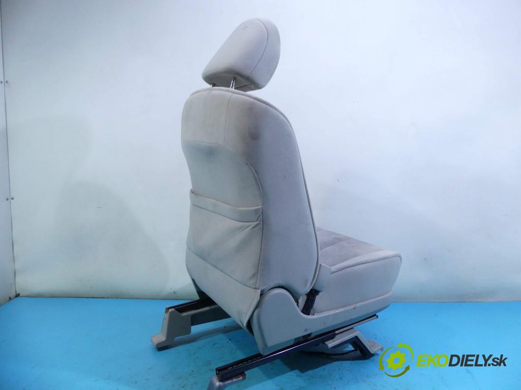 Toyota Estima III 2006-2019 2.4 vvti 170 HP automatic 125 kW 2399 cm3 5- Sedačka ľavý  (Sedačky, sedadlá)