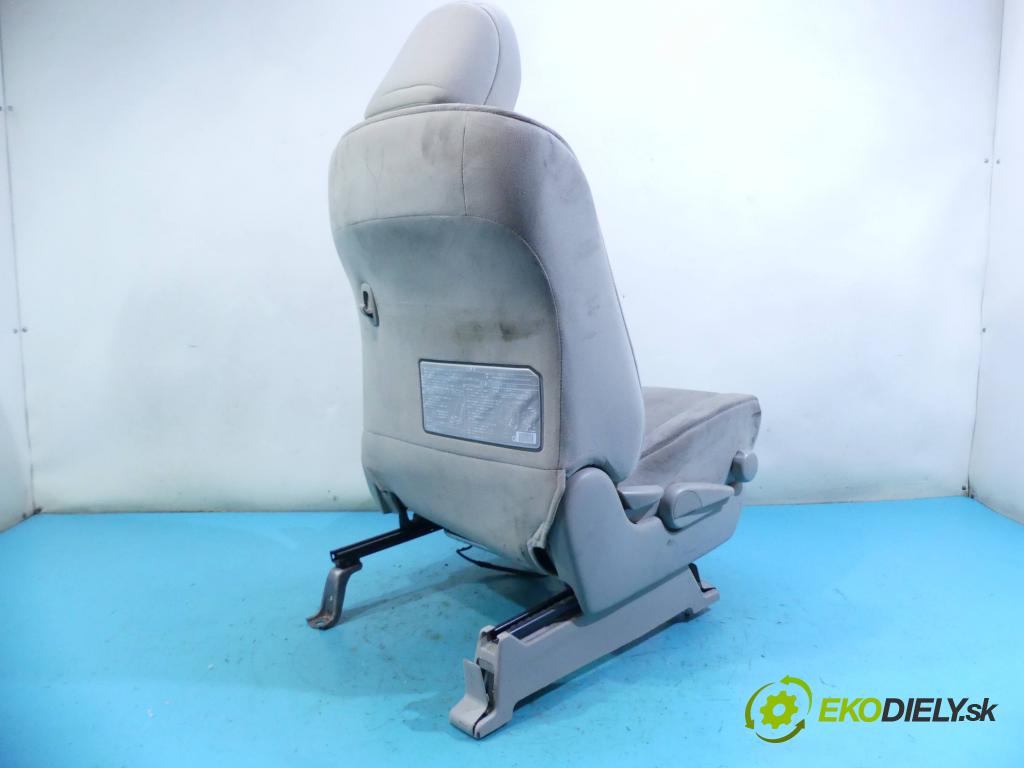 Toyota Estima III 2006-2019 2.4 vvti 170 HP automatic 125 kW 2399 cm3 5- Sedačka pravý  (Sedačky, sedadlá)