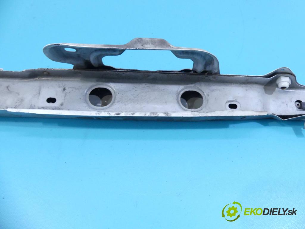 Toyota Estima III 2006-2019 2.4 vvti 170 hp automatic 125 kW 2399 cm3 5- stěna přední  (Výztuhy přední)