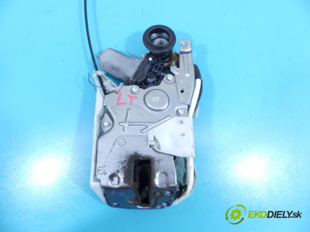 Toyota Estima III 2006-2019 2.4 vvti 170 hp automatic 125 kW 2399 cm3 5- zámek zadní levý