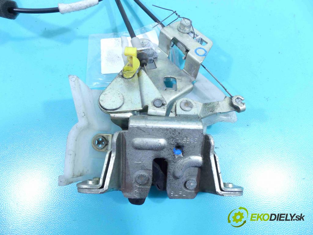 Toyota Estima III 2006-2019 2.4 vvti 170 hp automatic 125 kW 2399 cm3 5- zámek zadní levý