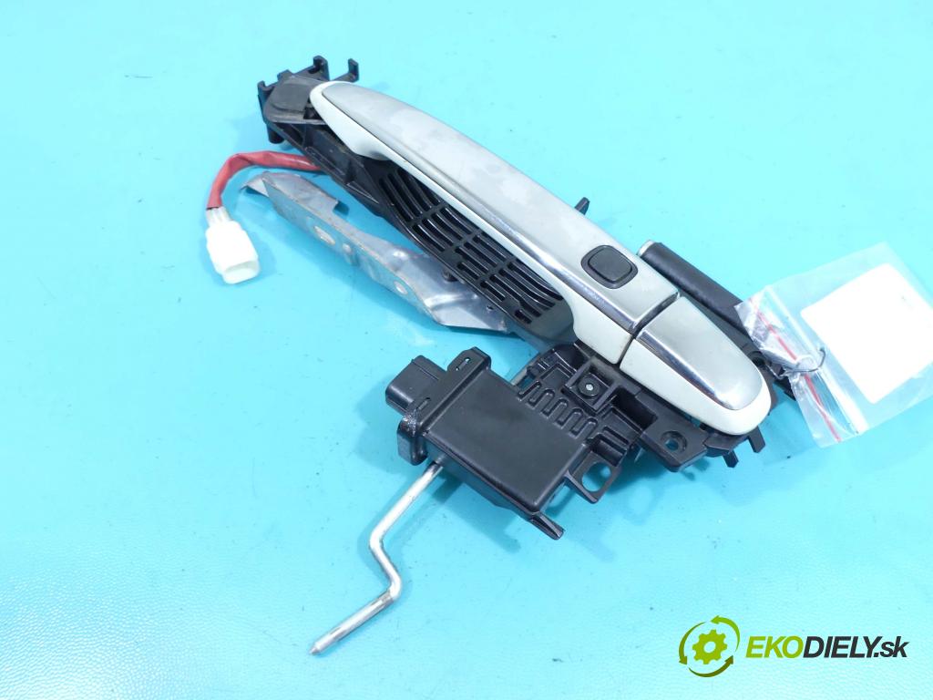 Toyota Estima III 2006-2019 2.4 vvti 170 HP automatic 125 kW 2399 cm3 5- rukoväť predné ľavé mimo:  (Vonkajšie predné ľavé)