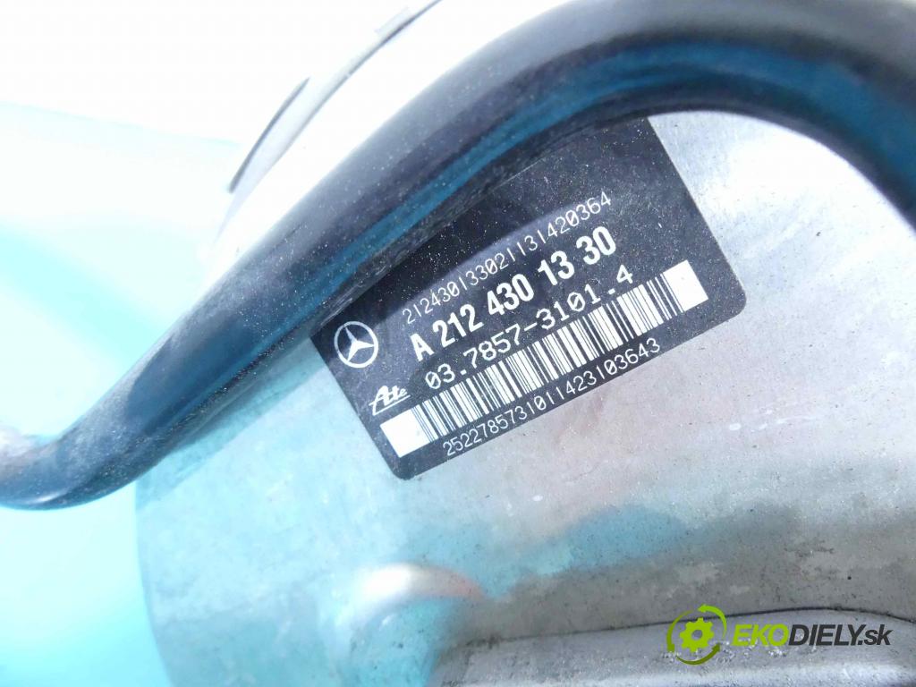 Mercedes CLS II C218 2010-2018 3.0 cdi 265KM automatic 195 kW 2987 cm3 4- servo brzdové 0261230261