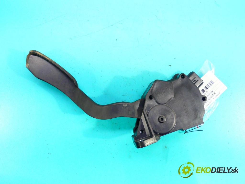 Toyota Urban Cruiser 1.3 vvti 101 HP manual 74 kW 1329 cm3 5- pedále 78110-52020 (Pedále)