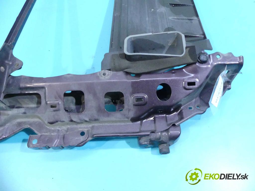 Toyota Urban Cruiser 1.3 vvti 101 hp manual 74 kW 1329 cm3 5- stěna přední  (Výztuhy přední)