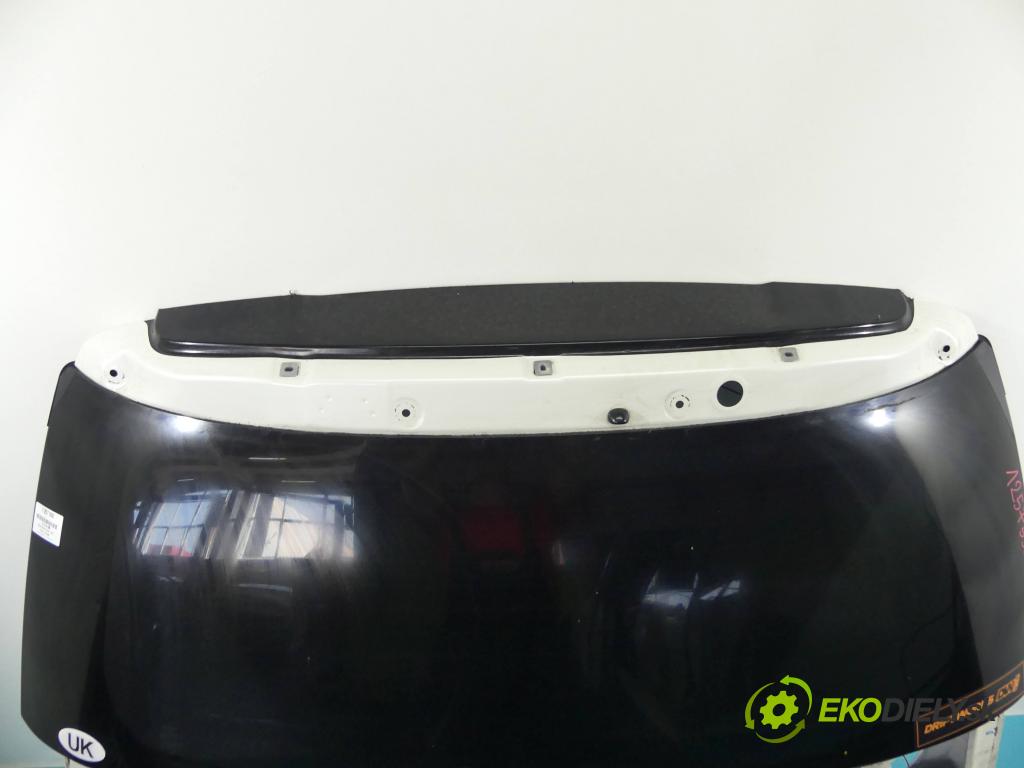 Toyota Estima III 2006-2019 2.4 vvti 170 hp automatic 125 kW 2399 cm3 5- zadní kufrové dveře  (Zadní kapoty)