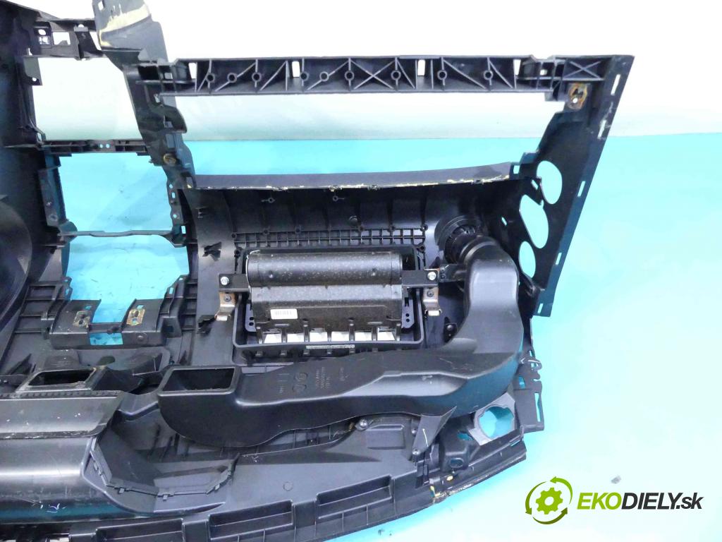 Nissan Qashqai J10 2006-2013 1.5 dci 106 HP manual 78 kW 1461 cm3 5- kokpit,pristrojová doska rozdeľovacia 98510JD18C