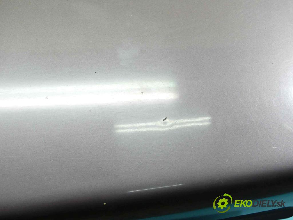 Mercedes 124 2.5d 94 hp manual 69 kW 2497 cm3 4- zadní kufrové dveře  (Zadní kapoty)