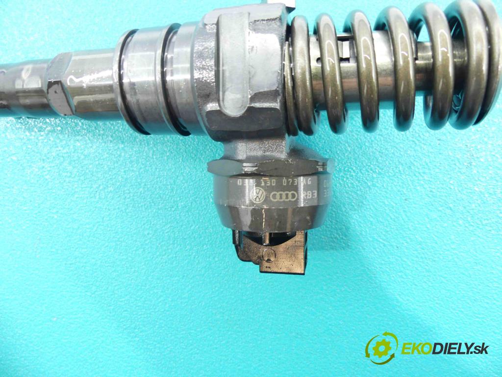 Seat Cordoba II 6L 2002-2008 1.9 tdi 101 HP manual 74 kW 1896 cm3 4- vstrekovacie čerpadlo 0414720215 (Vstrekovače)