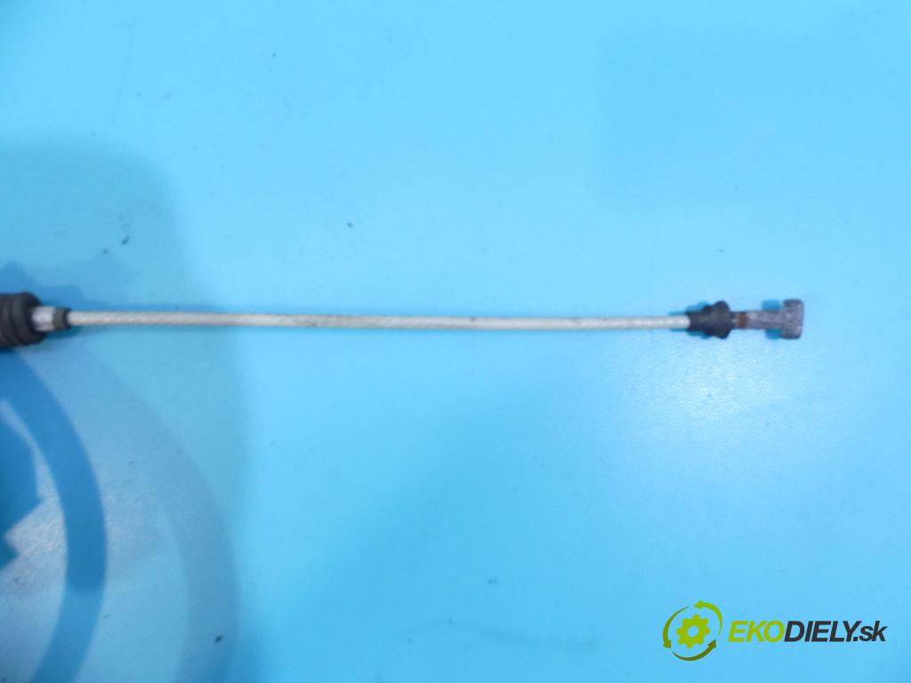 Toyota Estima III 2006-2019 2.4 vvti 170 HP automatic 125 kW 2399 cm3 5- Brzda manuál:  (Ručné brzdy)