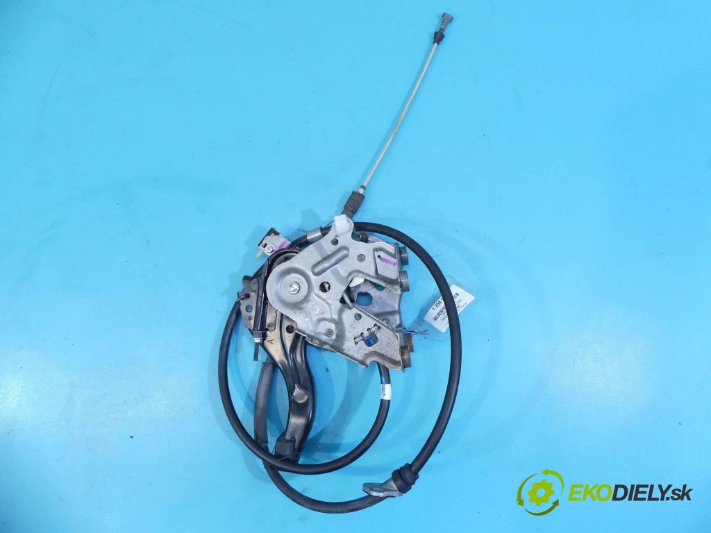 Toyota Estima III 2006-2019 2.4 vvti 170 HP automatic 125 kW 2399 cm3 5- Brzda manuál:  (Ručné brzdy)