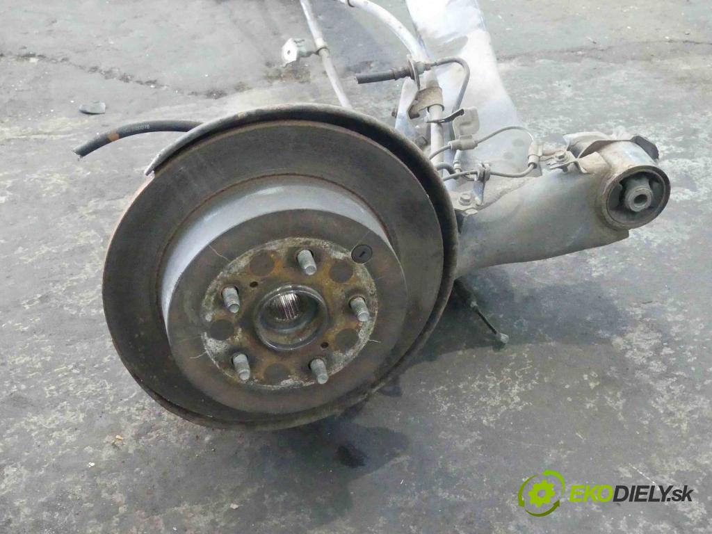 Toyota Estima III 2006-2019 2.4 vvti 170 hp automatic 125 kW 2399 cm3 5- zadní výztuha