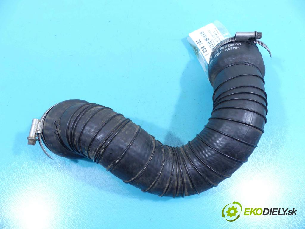 Mercedes E W210 1995-2002 2.0 kompressor 186KM: manual 137 kW 1998 cm3 4- Trubka: A6110980583