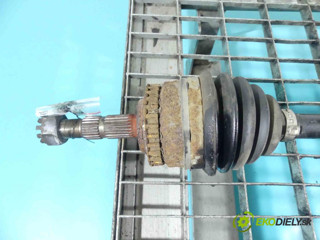 Opel Meriva A 2002-2010 1,3.0 cdti 75 HP manual 55 kW 1248 cm3 5- poloos pravé  (Poloosy)