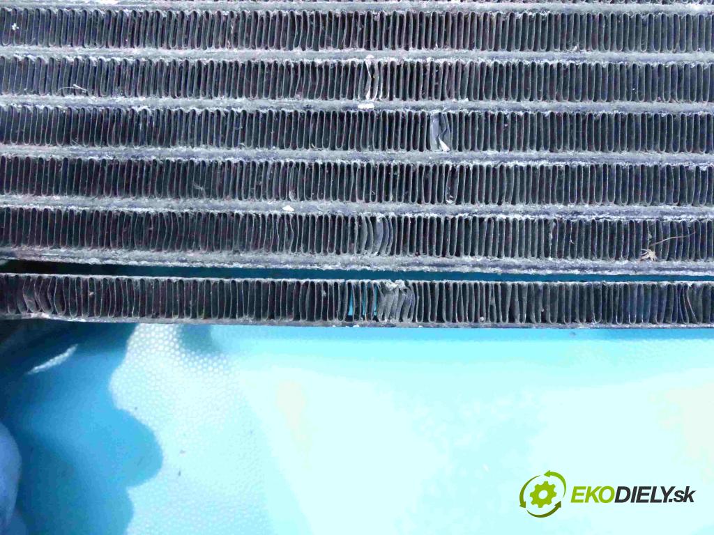 Citroen C4 I 2004-2011 1.6 hdi 90 HP manual 66 kW 1560 cm3 5- chladič klimatizácie  (Chladiče klimatizácie)