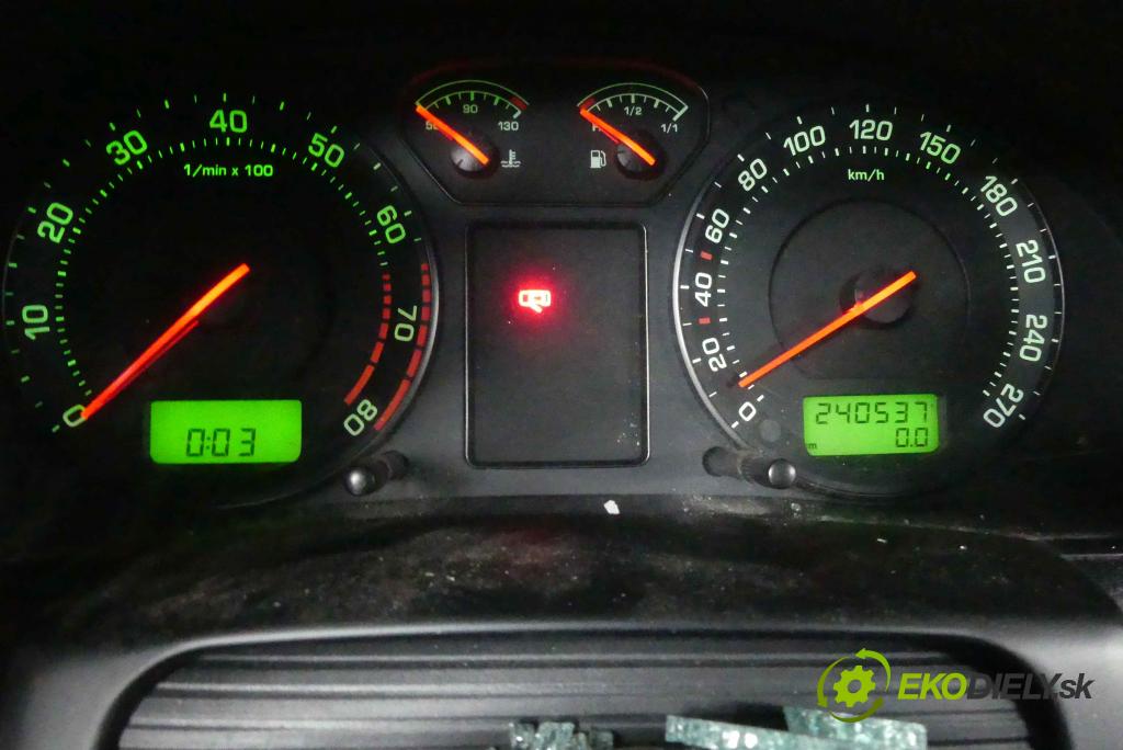 Skoda Superb I 2001-2008 1.8 T 150 HP manual 110 kW 1781 cm3 4- prístrojovka/ budíky 3U0920810C (Prístrojové dosky, displeje)