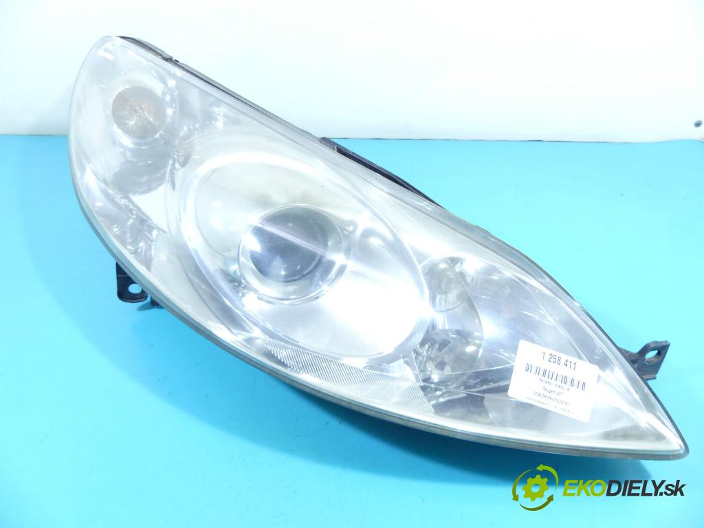 Peugeot 407 2.0 hdi 136 HP manual 100 kW 1997 cm3 4- Reflektor: pravý 0301213274 (Pravé)