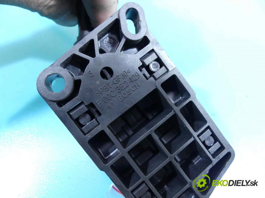 Peugeot 407 2.0 hdi 136 HP manual 100 kW 1997 cm3 4- pedále F00C3E2429 (Pedále)