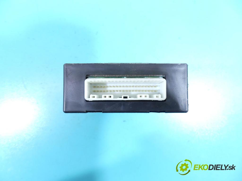 Nissan Micra K12 2003-2010 1.4 16v 88 HP manual 65 kW 1386 cm3 5- modul riadiaca jednotka 211CB13A (Ostatné)