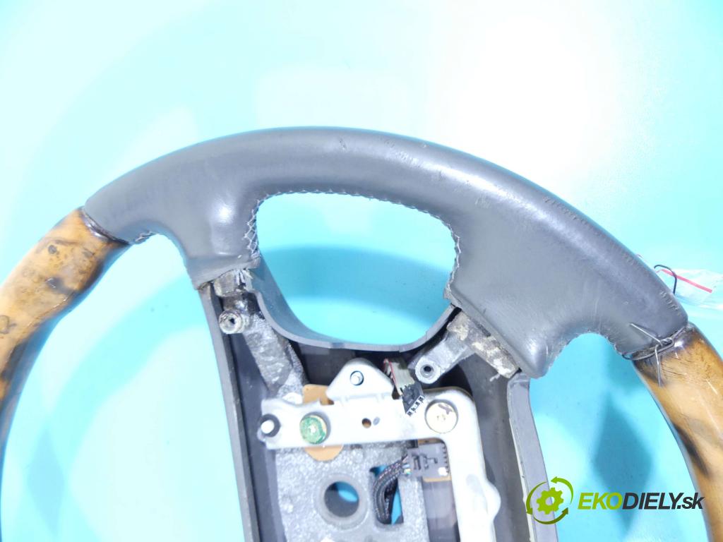 Jaguar XJ VII X350 2002-2009 4.2 V8 298KM: automatic 219 kW 4196 cm3 4- volant  (Volanty)