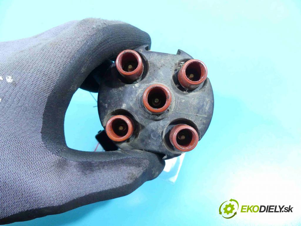 Seat Ibiza II 6K 1993-2002 1.4 60 HP manual 44 kW 1391 cm3 5- rozdeľovač 030905205AC (Rozdeľovače)