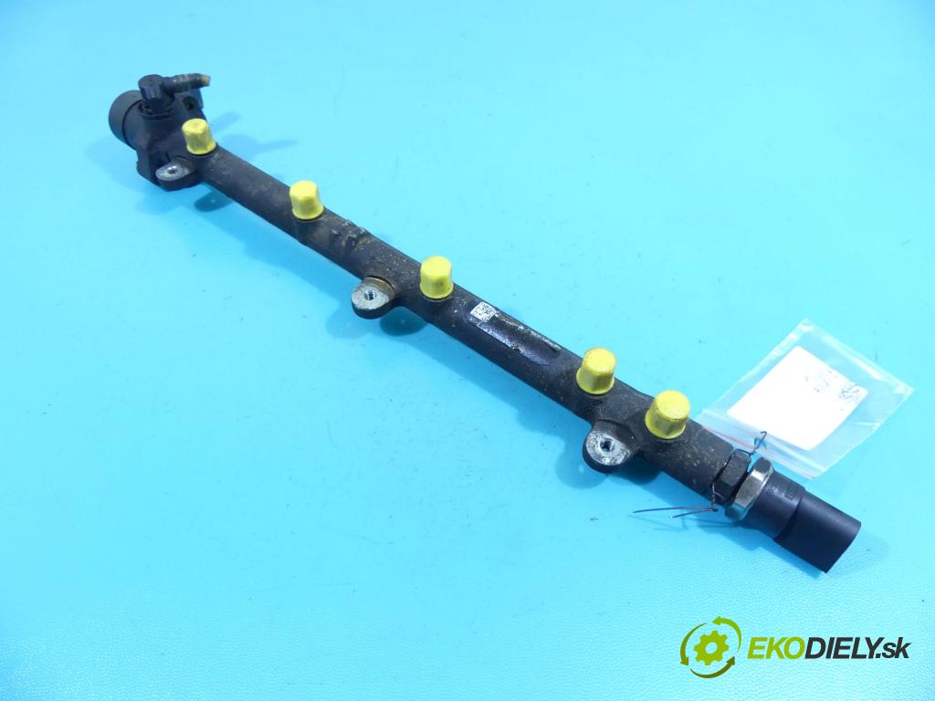 Mercedes Vaneo 1.7 cdi 90 HP automatic 66 kW 1689 cm3 5- lišta vstrekovacia 0281002498 (Vstrekovacie lišty)