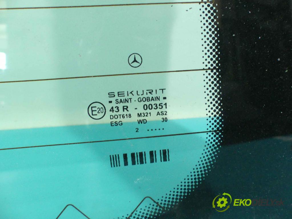 Mercedes Vaneo 1.7 cdi 90 hp automatic 66 kW 1689 cm3 5- sklo zadní  (Okna zadní)