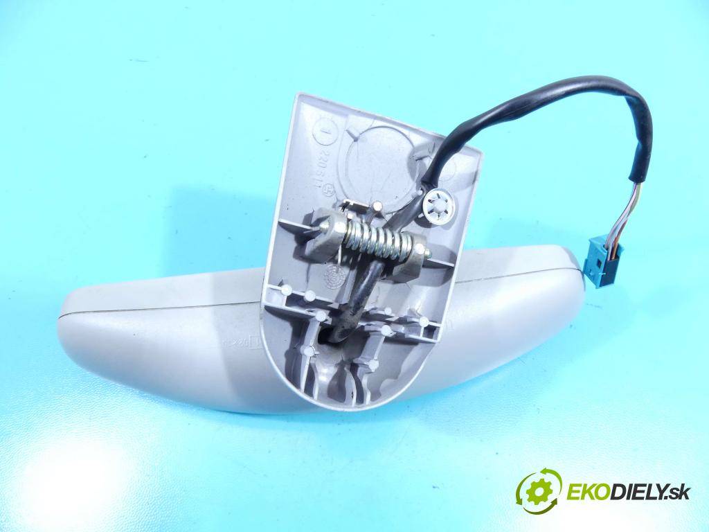 Mercedes E W210 1995-2002 3.2 cdi 197KM automatic 145 kW 3222 cm3 4- zpětné zrcátko vnitřní  (Světla vnitřní)