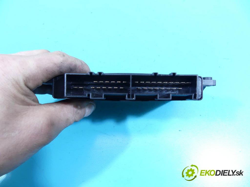 Mercedes E W210 1995-2002 3.2 cdi 197KM automatic 145 kW 3222 cm3 4- modul riadiaca jednotka A0255451332 (Ostatné)