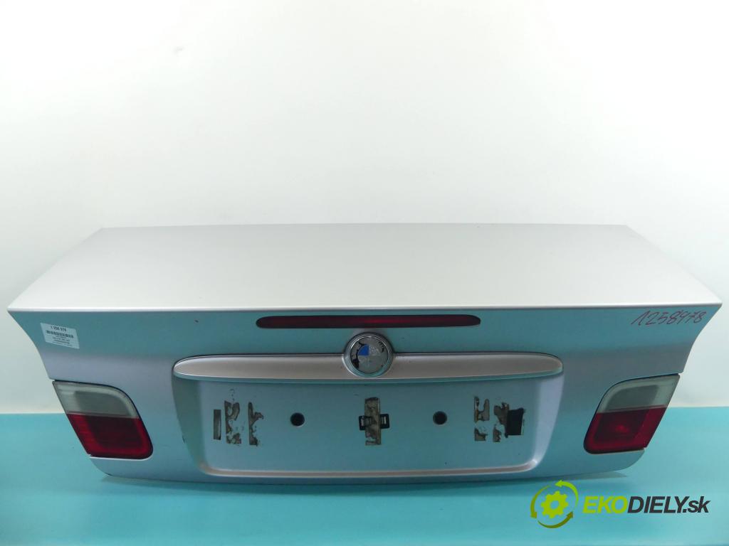 Bmw 3 E46 1998-2007 2.5 24v M52/TU 170 hp automatic 125 kW 2494 cm3 2- zadní kufrové dveře  (Zadní kapoty)