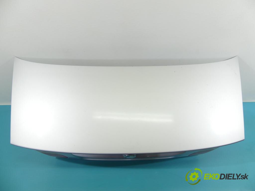 Bmw 3 E46 1998-2007 2.5 24v M52/TU 170 hp automatic 125 kW 2494 cm3 2- zadní kufrové dveře  (Zadní kapoty)