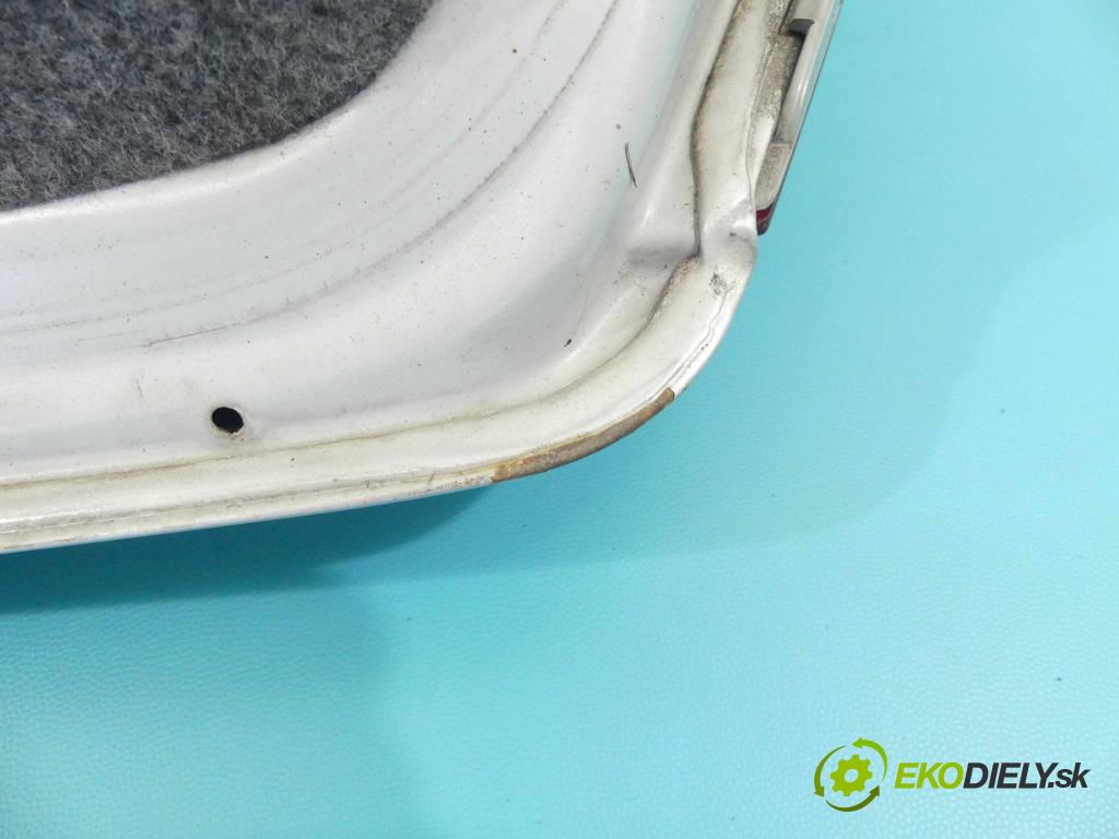 Bmw 3 E46 1998-2007 2.5 24v M52/TU 170 hp automatic 125 kW 2494 cm3 2- zadní kufrové dveře  (Zadní kapoty)