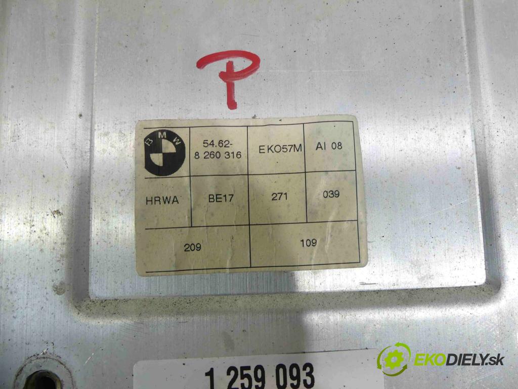 Bmw 3 E46 1998-2007 2.5 24v M52/TU 170 HP automatic 125 kW 2494 cm3 2- Opierka hlavy kreslo: 8260316