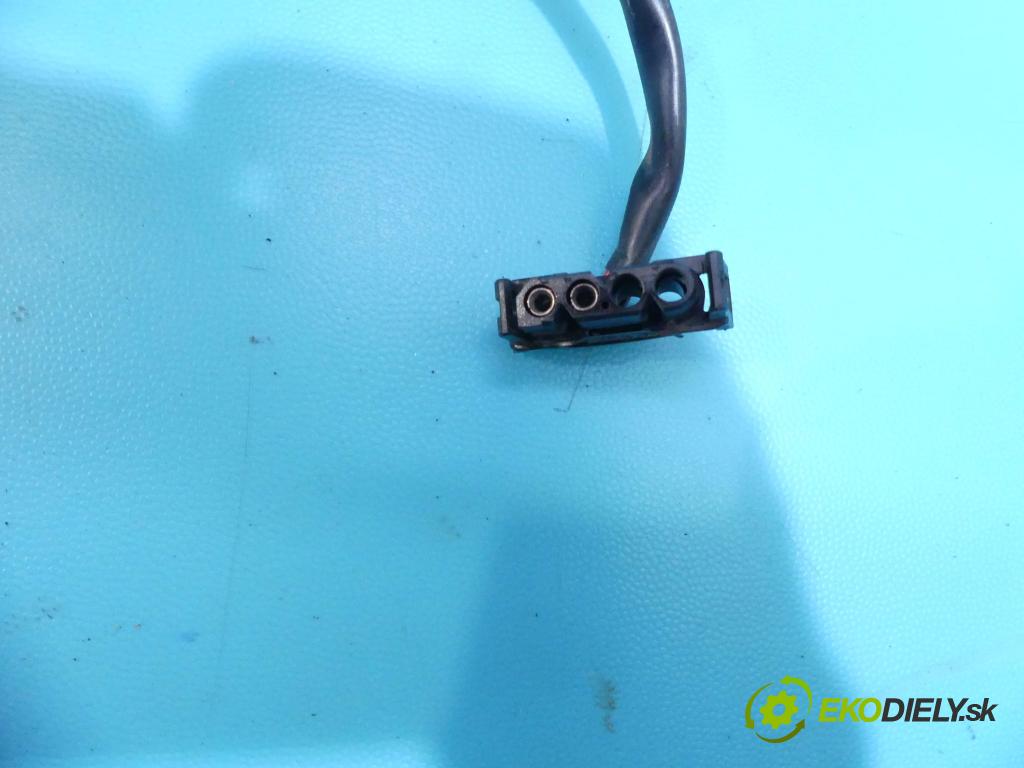 Bmw 3 E46 1998-2007 2.5 24v M52/TU 170 hp automatic 125 kW 2494 cm3 2- Strecha: