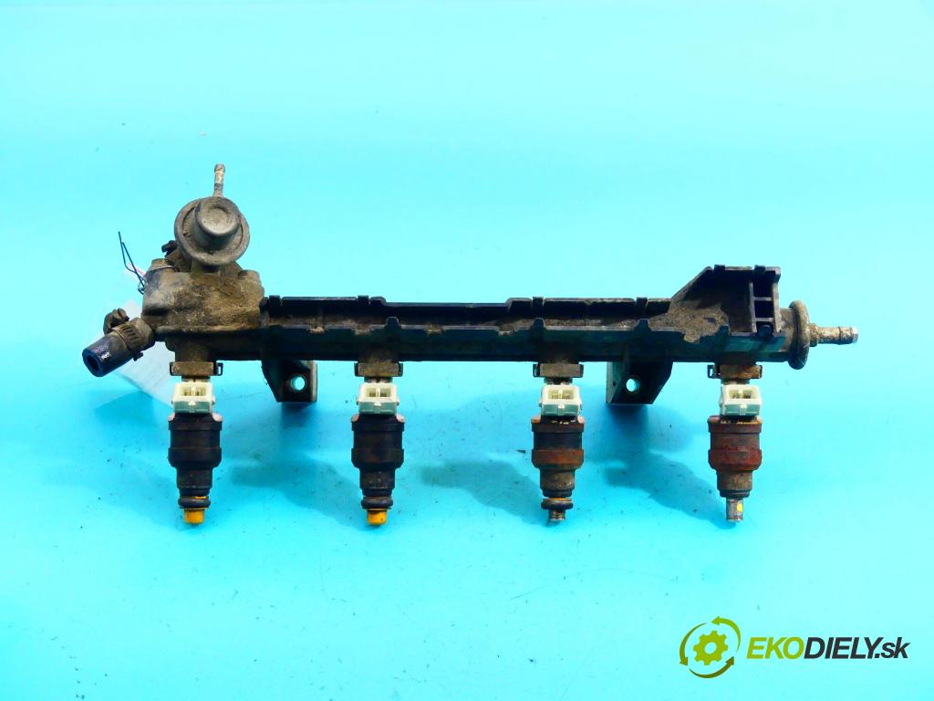 Vw Golf II 1983-1992 1.3 54 HP manual 40 kW 1272 cm3 5- vstrek 030906031A (Vstrekovač paliva)