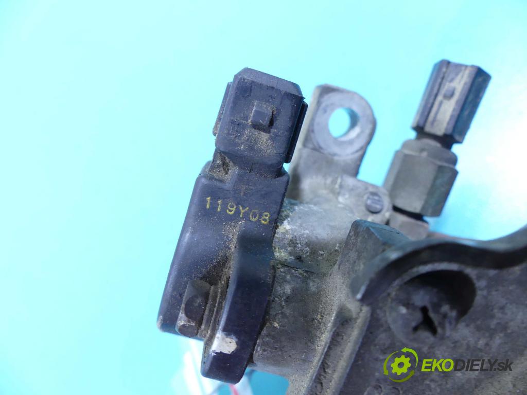 Mitsubishi Galant VIII 1993-2003 2.0 TD 90 HP manual 66 kW 1998 cm3 4- pedále  (Pedále)