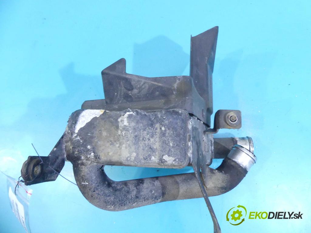 Mitsubishi Galant VIII 1993-2003 2.0 TD 90 hp manual 66 kW 1998 cm3 4- Intercooler MR224132 (Chladiče nasávaného vzduchu (intercoolery))