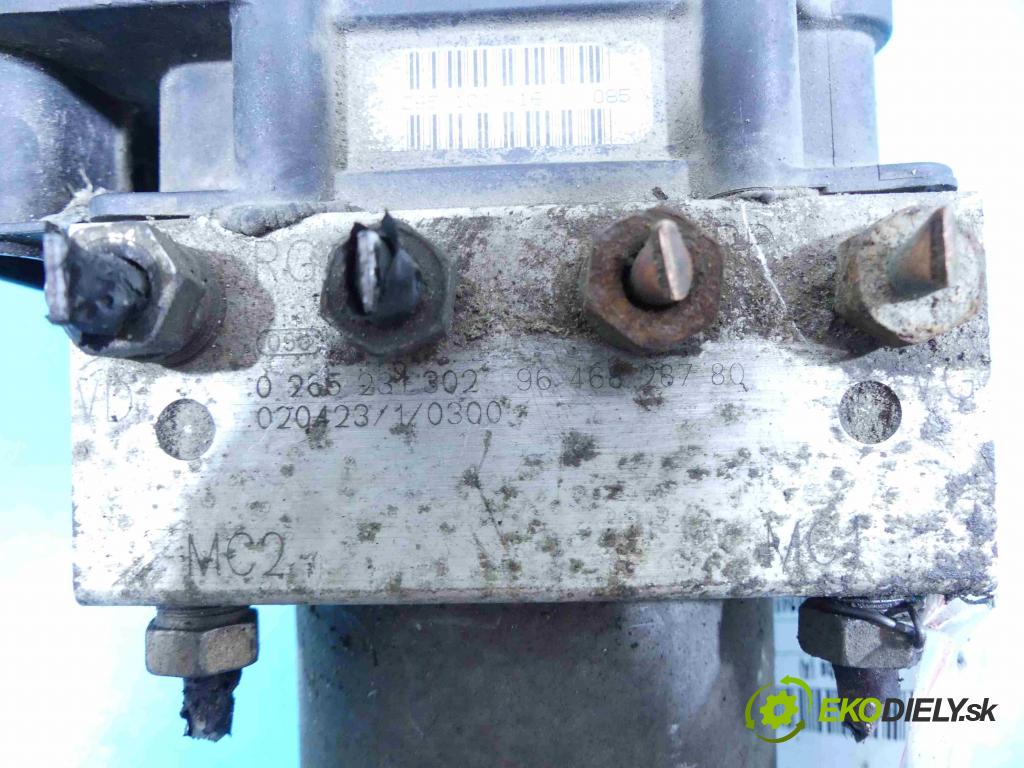 Peugeot 307 1.6 16v 109 HP manual 80 kW 1587 cm3 5- čerpadlo abs 0265800301 (Pumpy ABS)