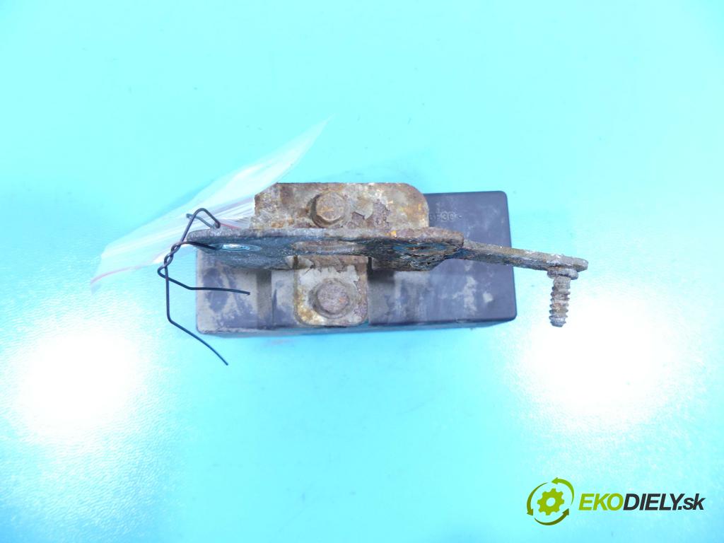 Skoda Fabia II 2007-2014 1.9 tdi 105 HP manual 77 kW 1896 cm3 5- Relé: 1J0919506M (Relé)