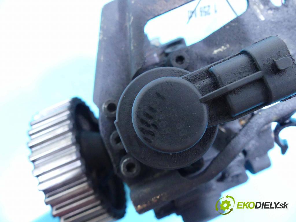 Citroen C4 I 2004-2011 1.6 hdi 90 HP manual 66 kW 1560 cm3 5- čerpadlo vstrekovacia 0445010102 (Vstrekovacie čerpadlá)