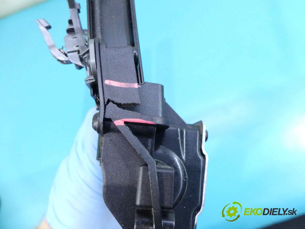 Bmw 7 G11 2015-2022 3.0d 265KM automatic 195 kW 2993 cm3 4- roleta 105474200C (Rolety kufra)