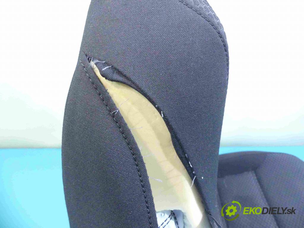 Vw Jetta VI 2010-2018 1.4 tsi 125 HP automatic 92 kW 1395 cm3 4- Sedačka pravý  (Sedačky, sedadlá)