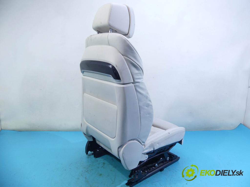 Bmw 7 G11 2015-2022 3.0d 265KM automatic 195 kW 2993 cm3 4- Sedačka ľavý  (Sedačky, sedadlá)