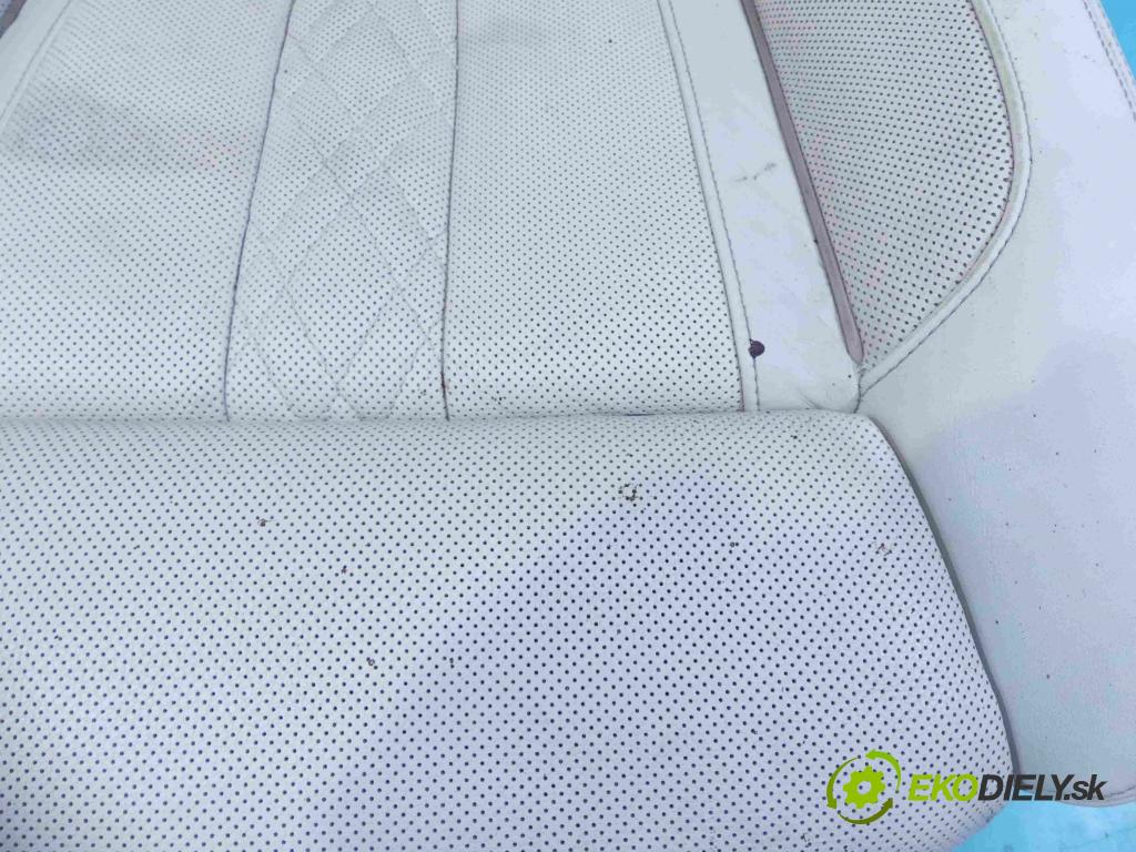 Bmw 7 G11 2015-2022 3.0d 265KM automatic 195 kW 2993 cm3 4- Sedačka ľavý  (Sedačky, sedadlá)