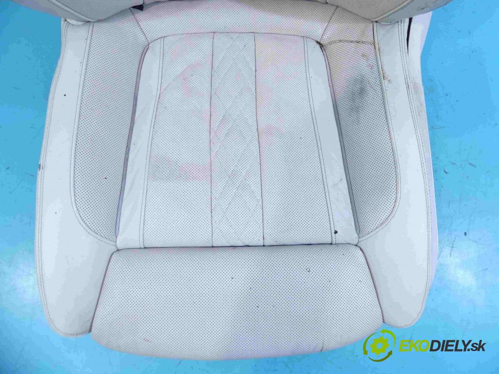 Bmw 7 G11 2015-2022 3.0d 265KM automatic 195 kW 2993 cm3 4- Sedačka ľavý  (Sedačky, sedadlá)