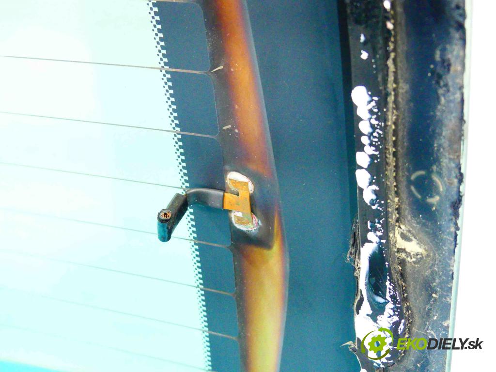 Skoda Fabia II 2007-2014 1.9 tdi 105 hp manual 77 kW 1896 cm3 5- sklo zadní  (Okna zadní)