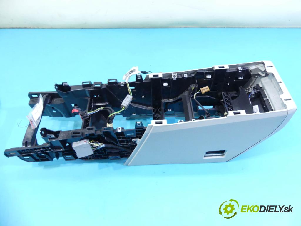 Land rover Discovery Sport 2014-2019 L550 2.0 D 179KM automatic 132 kW 1965 cm3 5- loketní opěrka FK72-14K042 (Loketní opěrky)
