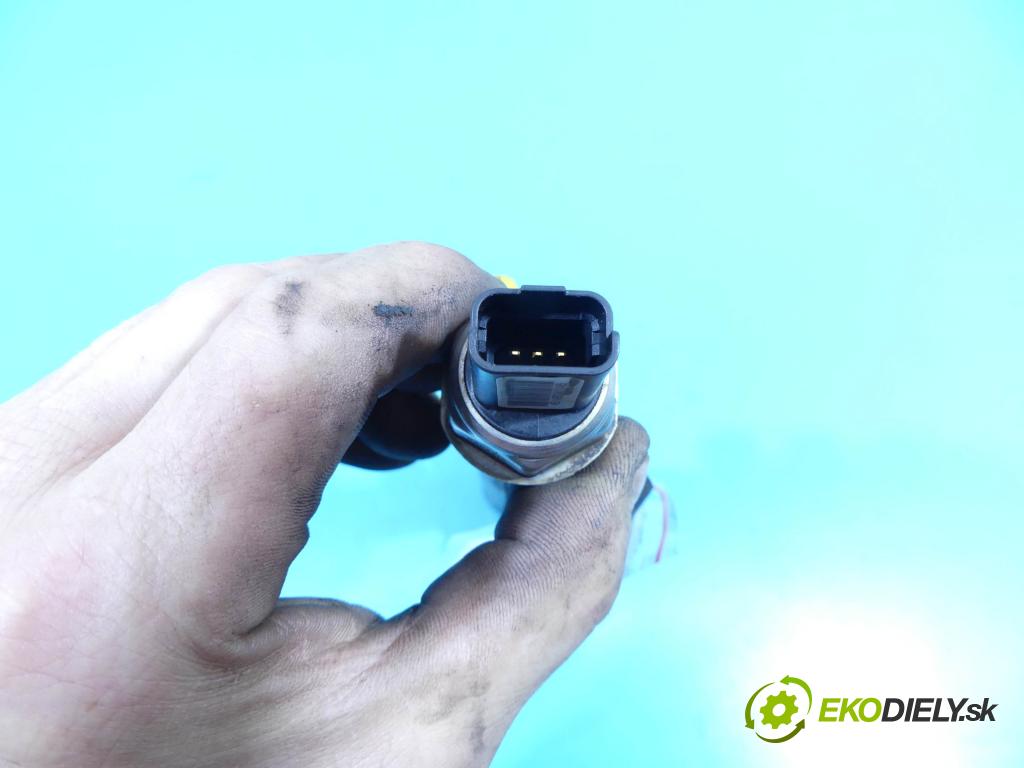 Ford Focus Mk3 2010-2018 1.6 tdci 116 HP manual 85 kW 1560 cm3 5- lišta vstrekovacia 9685297580 (Vstrekovacie lišty)