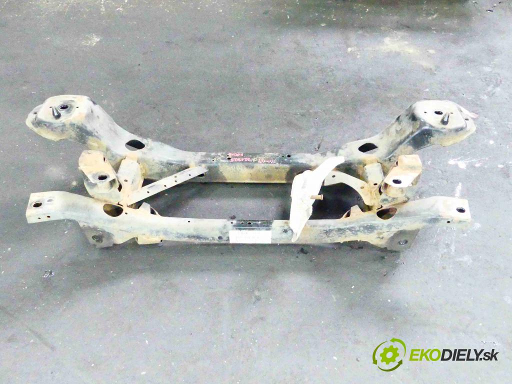 Ford Focus Mk3 2010-2018 1.6 tdci 116 hp manual 85 kW 1560 cm3 5- zadní výztuha